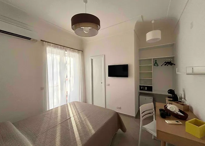 Le Tre B 3* Ανακάπρι